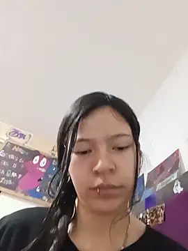 Ninffa sweet21 online show from May 27, 2026, 11:57 pm