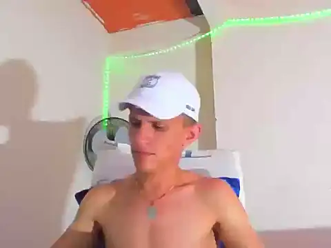 alejandro stone12 online show from May 23, 2026, 1:55 am