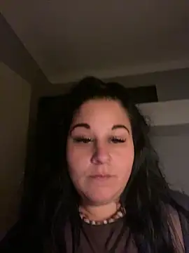 Szandra26 online show from April 2, 2026, 8:28 pm