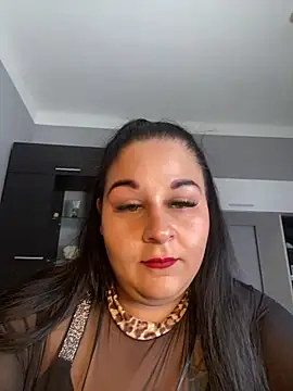 Szandra26 online show from April 5, 2026, 12:13 pm