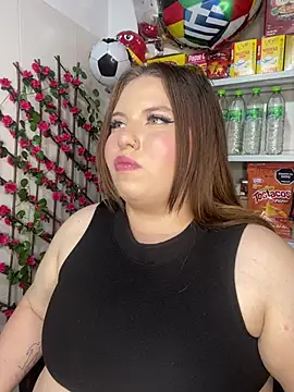 kitty  pinnk online show from July 9, 2026, 7:51 pm