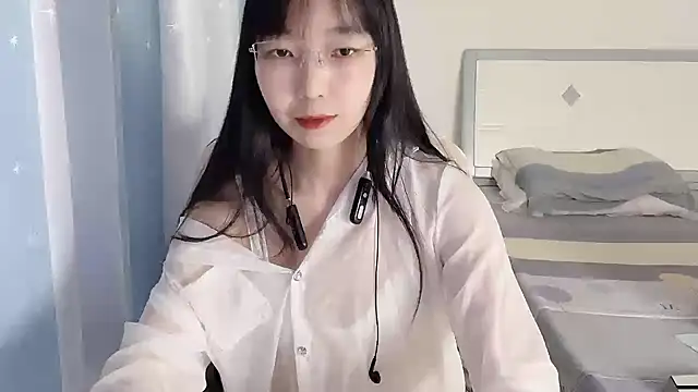 Snapshot of Anya-2026 chatting on June 22, 2026, 10:23 am Anya-2026 online show from June 22, 2026, 10:23 am