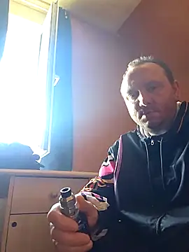 Ylidd online show from March 26, 2026, 1:28 pm