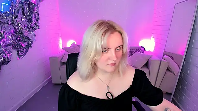 KathyBriggs online show from May 31, 2026, 7:04 am