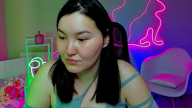 CamilaMartiez online show from March 28, 2026, 1:00 pm