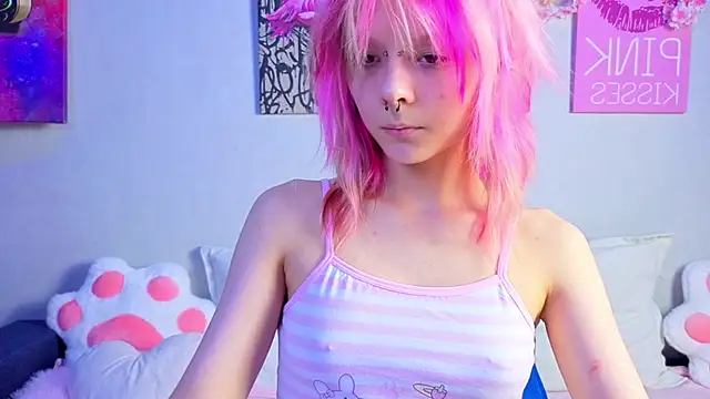 PerryKitty online show from July 13, 2026, 3:48 pm
