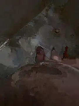 qwwtui online show from March 25, 2026, 5:30 pm