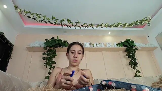 alix rada online show from June 3, 2026, 8:14 pm