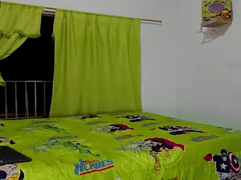 skinny tyffany online show from March 26, 2026, 3:34 am