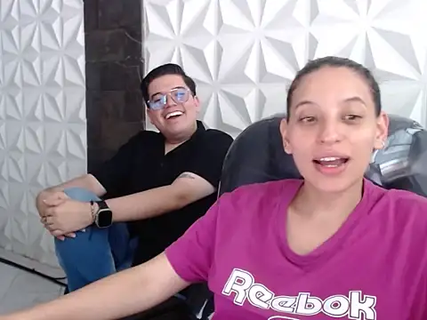 Snapshot of Julia_Bliss chatting on May 20, 2026, 5:08 pm Julia Bliss online show from May 20, 2026, 5:08 pm