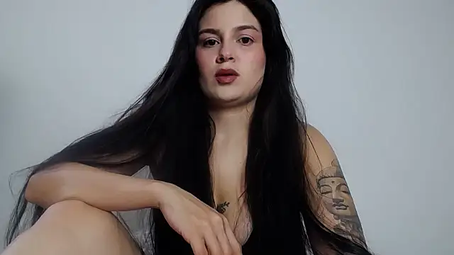 Snapshot of SofiaBanks_ chatting on May 26, 2026, 7:21 pm SofiaBanks online show from May 26, 2026, 7:21 pm