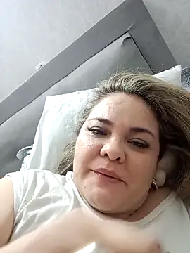 Snapshot of Natashablade__ chatting on April 10, 2026, 11:53 pm Natashablade online show from April 10, 2026, 11:53 pm