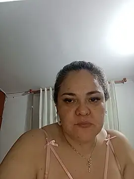 Snapshot of Natashablade__ chatting on May 30, 2026, 1:57 am Natashablade online show from May 30, 2026, 1:57 am
