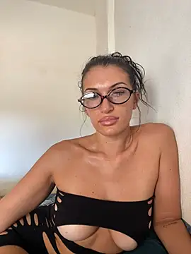 kimberlysnow11 online show from March 28, 2026, 7:57 pm