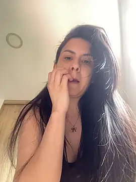 Annarhode online show from July 12, 2026, 6:54 pm