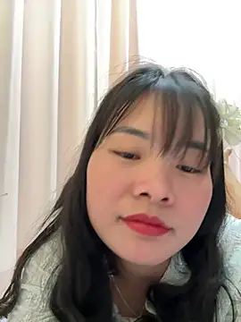 Naked-xx online show from May 4, 2026, 10:33 am