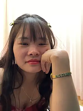 Naked-xx online show from May 5, 2026, 11:07 am