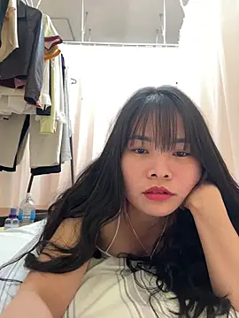 Naked-xx online show from May 24, 2026, 12:54 pm