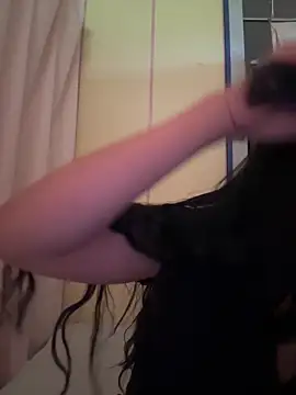 Naked-xx online show from May 26, 2026, 10:39 pm