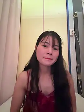 Snapshot of Naked-xx chatting on July 8, 2026, 5:01 am Naked-xx online show from July 8, 2026, 5:01 am