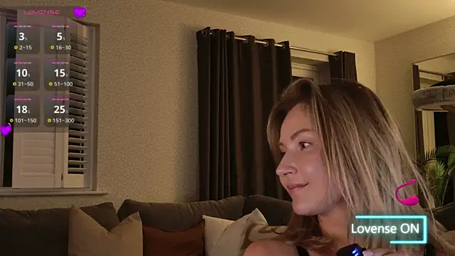 WhereisAlice online show from March 28, 2026, 1:49 am