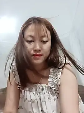 -Bitilu- online show from May 18, 2026, 2:56 pm