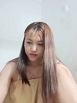 -Bitilu- online show from May 22, 2026, 5:03 am