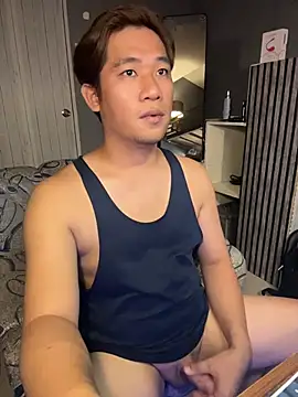 Snapshot of Titanryu chatting on July 12, 2026, 1:57 pm Titanryu online show from July 12, 2026, 1:57 pm
