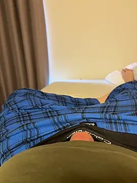 germanboy3 online show from April 4, 2026, 8:01 am