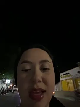 Snapshot of Exotic_street chatting on May 15, 2026, 2:18 am Exotic street online show from May 15, 2026, 2:18 am