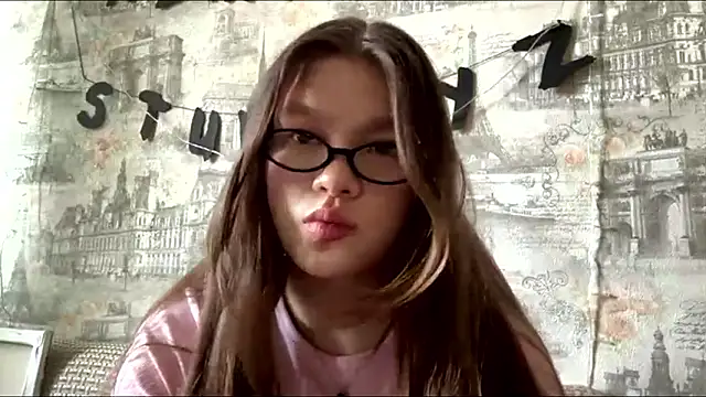 Snapshot of LeonidaVoter chatting on March 30, 2026, 11:22 am LeonidaVoter online show from March 30, 2026, 11:22 am