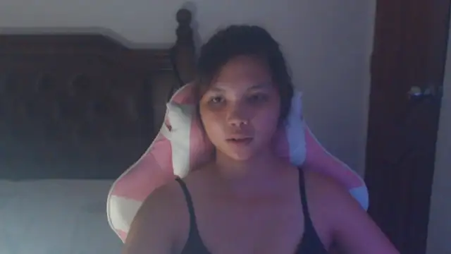 Snapshot of sweet_21_1 chatting on July 29, 2026, 7:23 pm sweet 21 1 online show from July 29, 2026, 7:23 pm