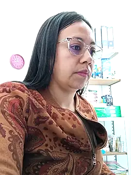 Snapshot of Violeta--7 chatting on April 20, 2026, 1:47 pm Violeta--7 online show from April 20, 2026, 1:47 pm
