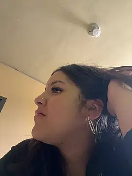 Snapshot of Norabyxxx chatting on May 17, 2026, 4:47 pm Norabyxxx online show from May 17, 2026, 4:47 pm