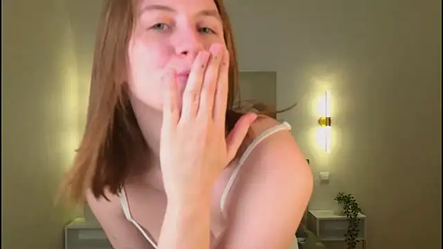 Snapshot of MellyAlfayi chatting on March 29, 2026, 7:25 pm MellyAlfayi online show from March 29, 2026, 7:25 pm