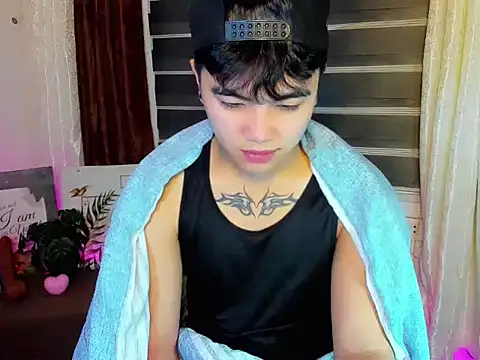 Snapshot of Untouchable_Bromancexxx chatting on July 12, 2026, 12:23 am Untouchable Bromancexxx online show from July 12, 2026, 12:23 am