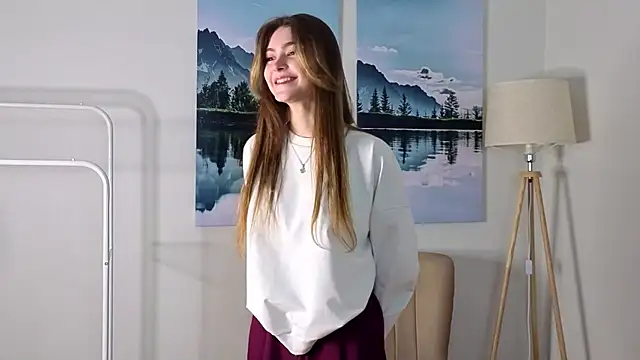 Snapshot of CherlyGuss chatting on March 30, 2026, 4:57 am CherlyGuss online show from March 30, 2026, 4:57 am