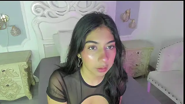 elizathx online show from April 10, 2026, 11:59 am