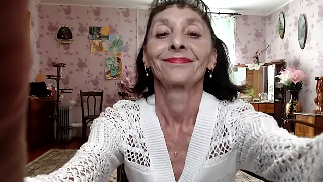 Shooting-Star- online show from May 24, 2026, 3:06 pm