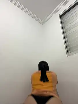 SidneyRoux online show from April 11, 2026, 12:15 am