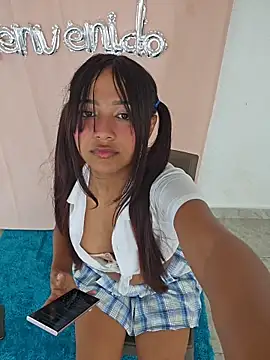 Snapshot of Pretty_karol chatting on April 28, 2026, 2:00 pm Pretty karol online show from April 28, 2026, 2:00 pm