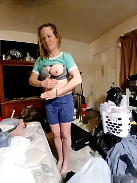 Snapshot of BloStacks1 chatting on March 30, 2026, 7:53 am BloStacks1 online show from March 30, 2026, 7:53 am