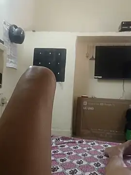 maRRy-m online show from April 1, 2026, 8:37 am