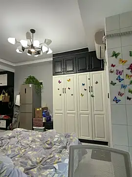 yuanpu0925 online show from April 1, 2026, 10:51 pm