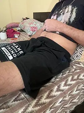 wriedbeardo818 online show from March 30, 2026, 6:58 am