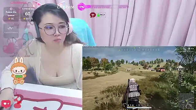 momobigmomo online show from May 21, 2026, 1:18 pm