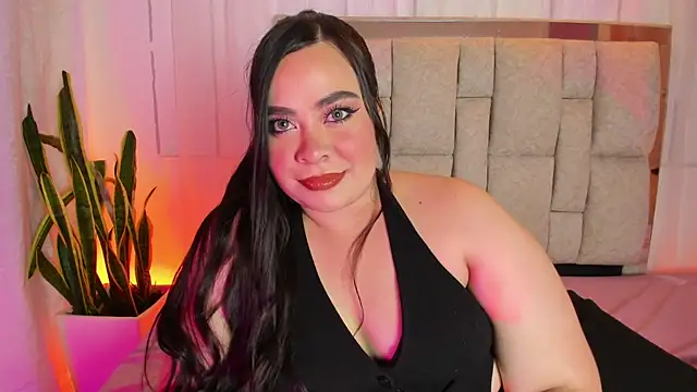 CatalinaReyexxx online show from April 21, 2026, 7:14 am