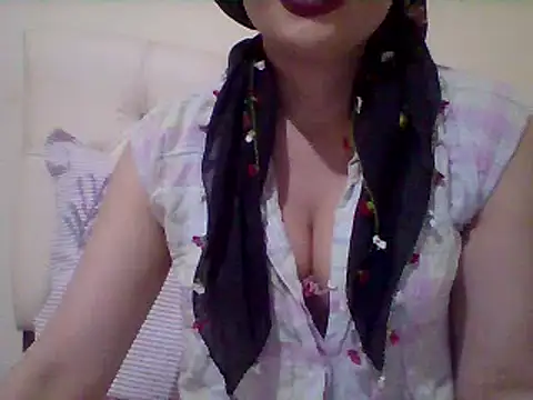 Snapshot of busex25 chatting on May 1, 2026, 9:08 pm busex25 online show from May 1, 2026, 9:08 pm