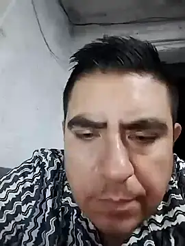 Snapshot of Manuel3910 chatting on May 4, 2026, 6:09 am Manuel3910 online show from May 4, 2026, 6:09 am