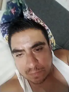 Snapshot of Manuel3910 chatting on May 26, 2026, 6:20 am Manuel3910 online show from May 26, 2026, 6:20 am